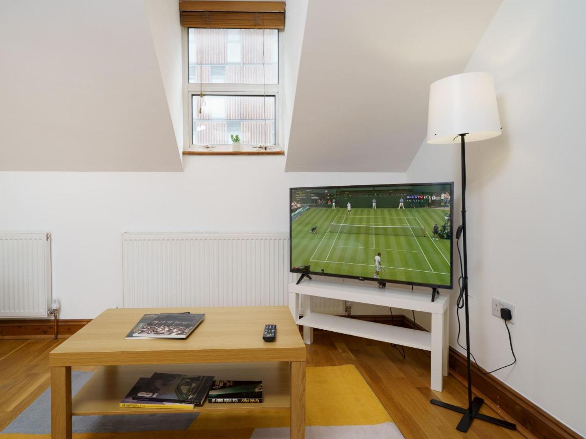 Flat In London Lejlighed Eksteriør billede